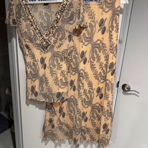 Chic Beige and Black Patterned Skirt Set